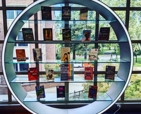 A circle display in the rainbow reading room