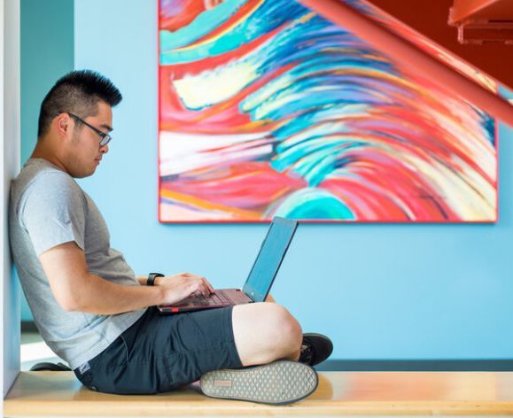 Student uses UOP discounts for streaming