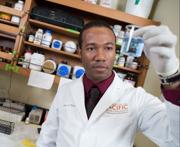 Student in lab at the Thomas J Long School of Pharmacy at University of the Pacific's campus in Stockton, CA