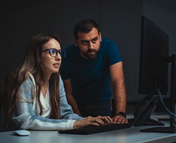 Cybersecurity students work together in class at University of the Pacific