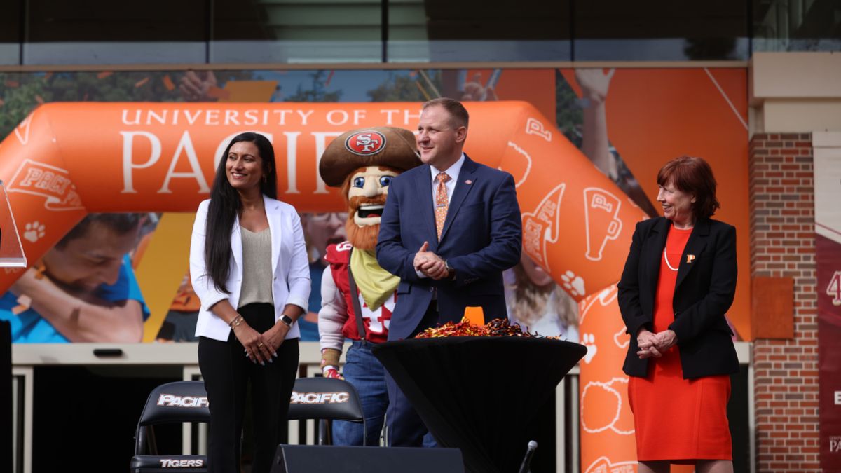 Harpreet Basran, Kevin Hilton and Provost Gretchen Edwalds-Gilbert