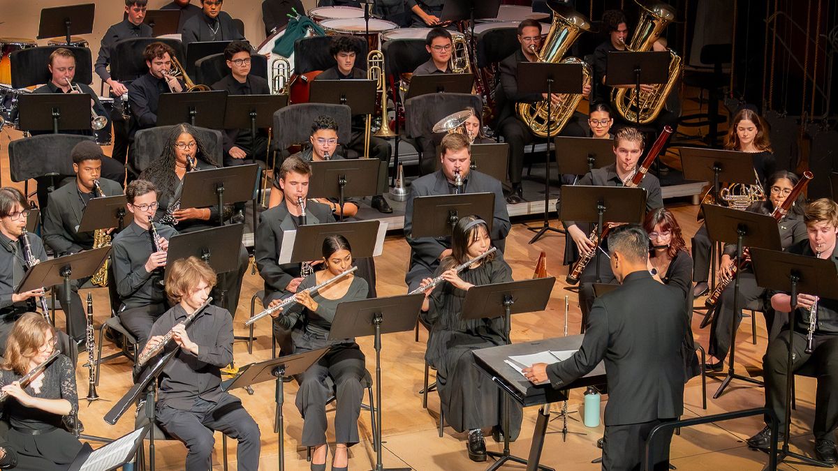 Pacific Wind Bands with Dr. Vu Nguyen
