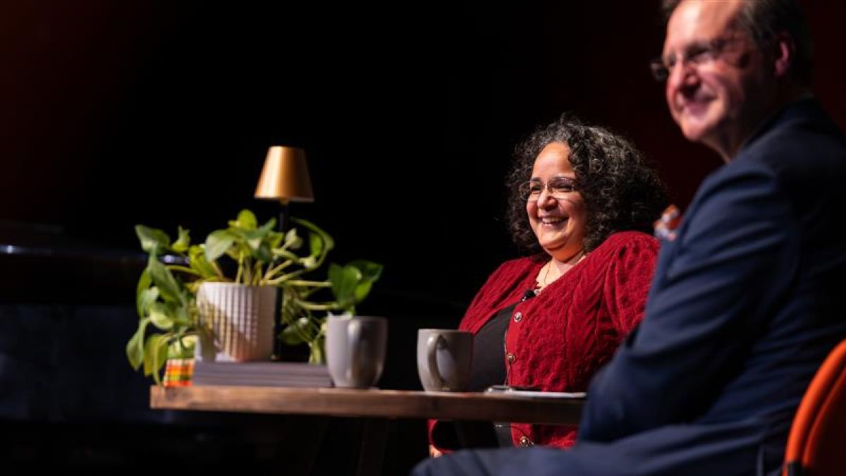 content.field_image.alt